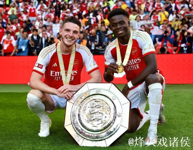 詹俊：阿森纳阵容厚度让球迷憧憬双冠梦想
